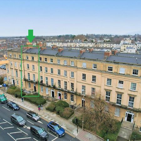Margaret'S Terrace By Fortuna Property Cheltenham Exterior photo