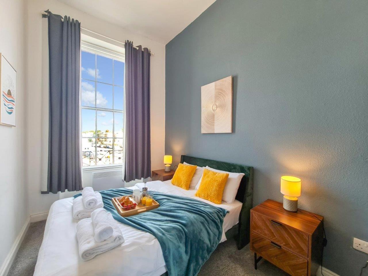 Margaret'S Terrace By Fortuna Property Cheltenham Exterior photo